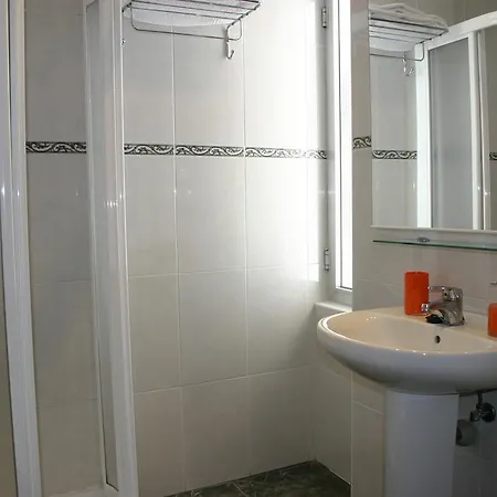 Guest house Hispanico I 2*