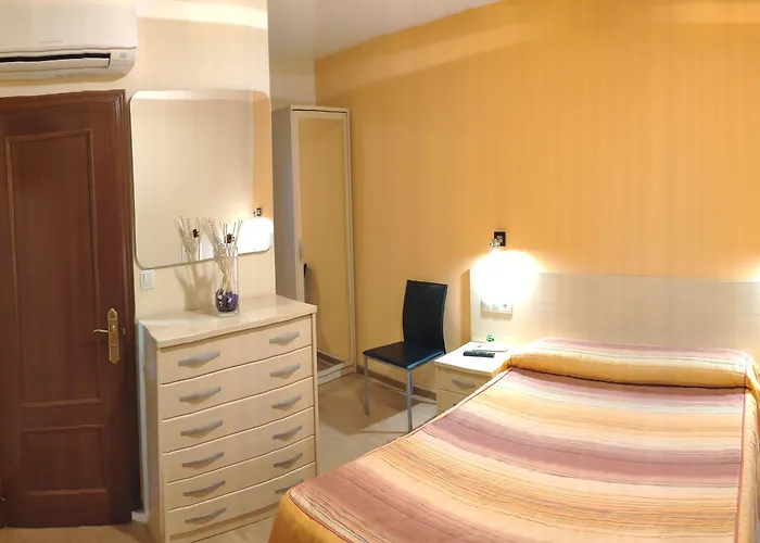 招待所 黑斯班尼克1号旅馆 2*